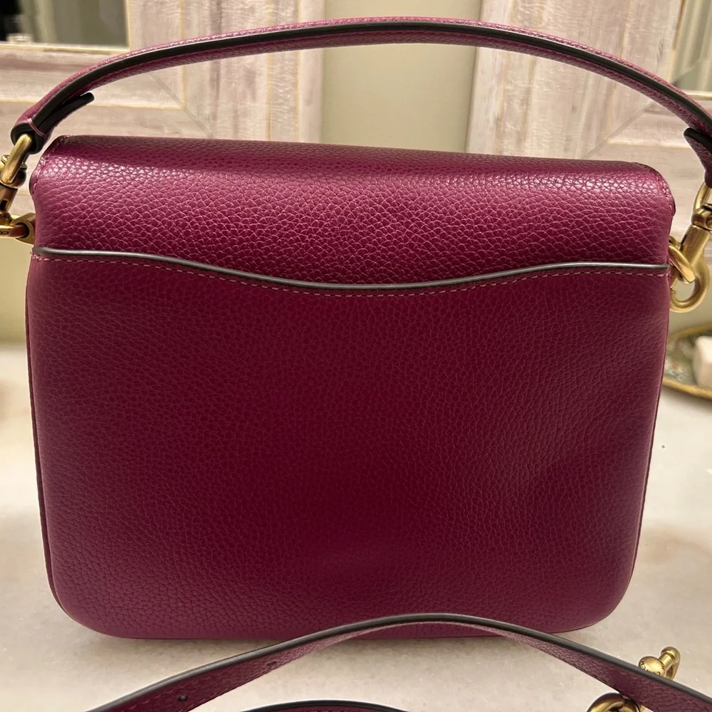 Coach Cassie Magenta Purple Pink Leather Crossbody Bag - Multiple Straps, Chain - Picture 6 of 11